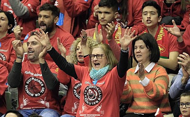 Galería. Las imágenes del público en el UCAM-Real Madrid.