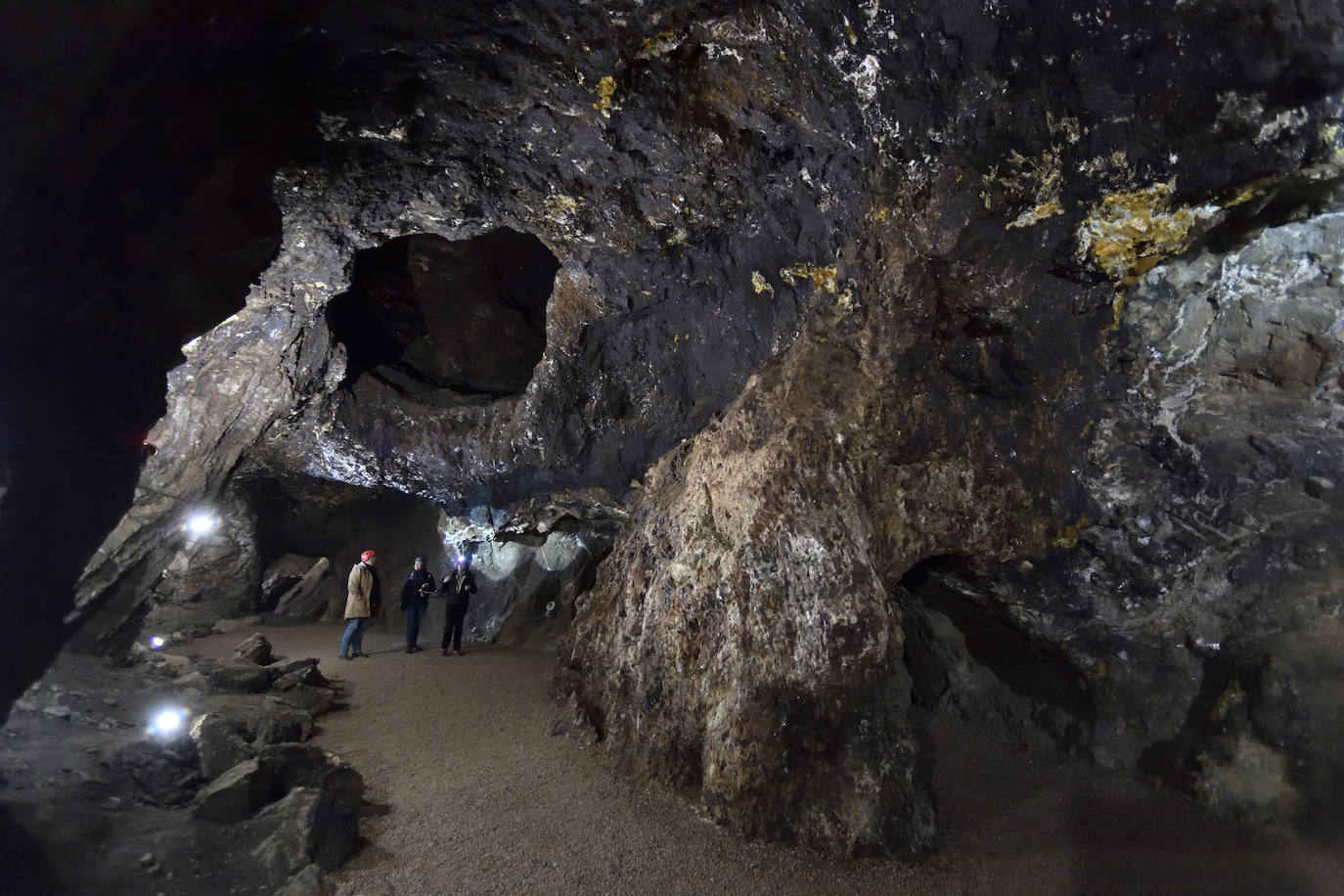 Fotos: Visita a la Geoda de Pulpí, en imágenes