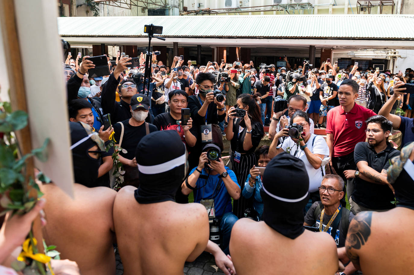 Fotos: Desnudo simbólico en Filipinas