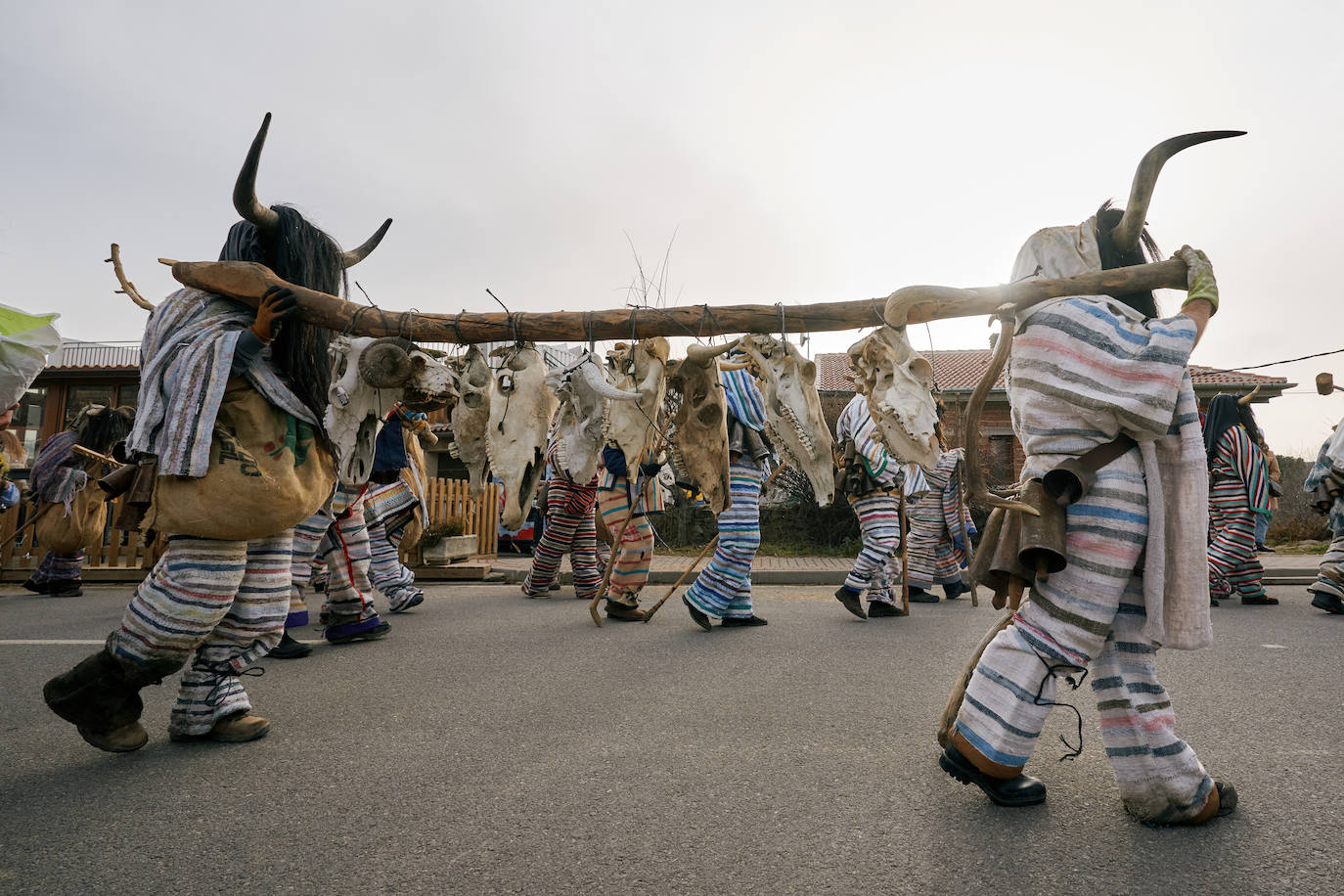 Fotos: Los cucurrumachos invaden Navalosa