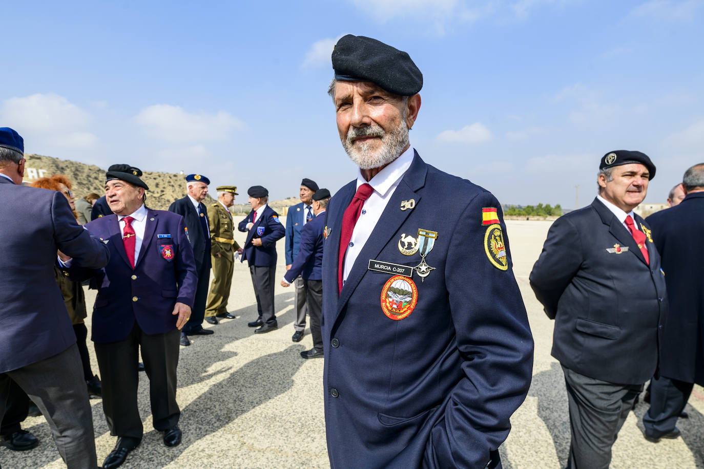 Fotos: Acto del Regimiento &#039;Zaragoza&#039; nº 5 de paracaidistas, en imágenes