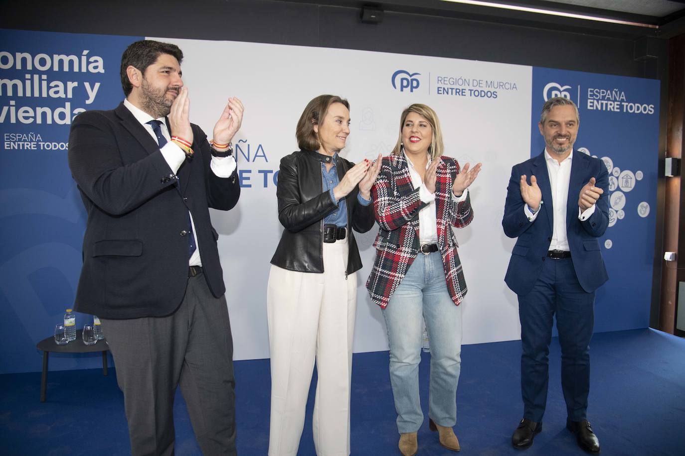 Fotos: El acto del PP &#039;Economía Familiar y Vivienda&#039; celebrado en Cartagena, en imágenes