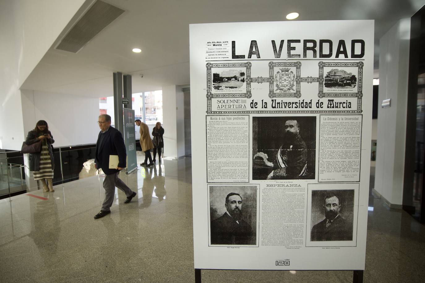 Fotos: Exposición 120 años de LA VERDAD