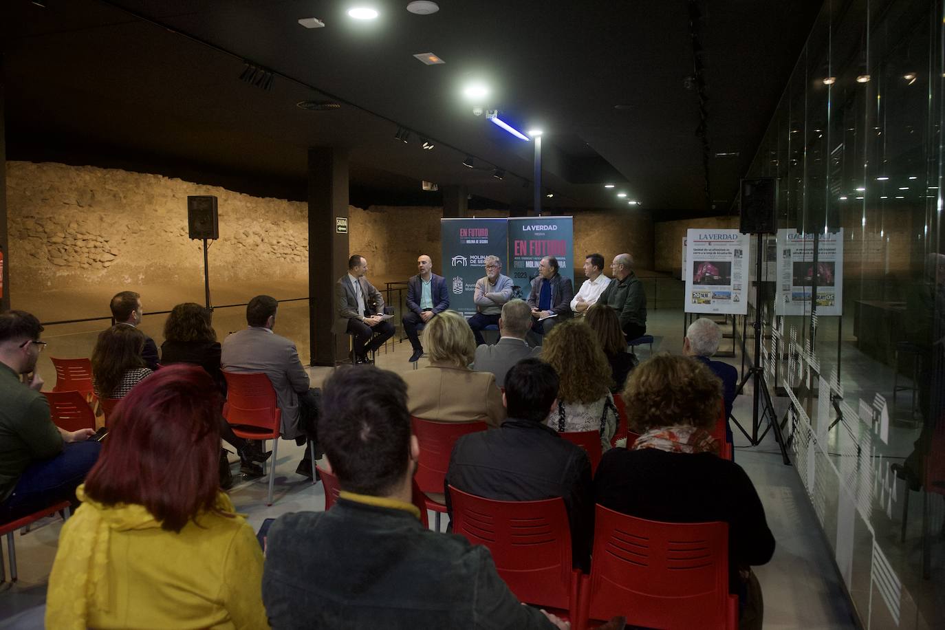 Fotos: Primer foro del ciclo &#039;En futuro&#039; en Molina