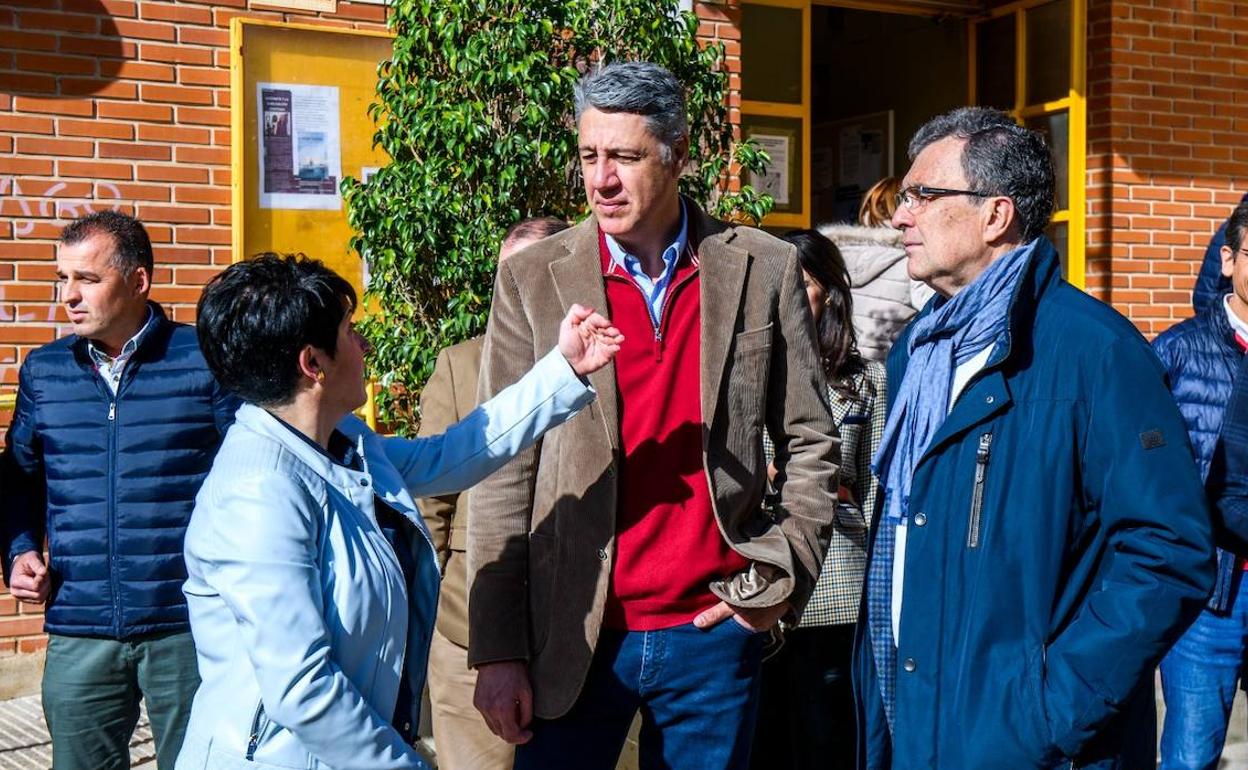 Xavier García Albiol y José Ballesta, durante el acto celebrado este sábado en Torreagüera. 