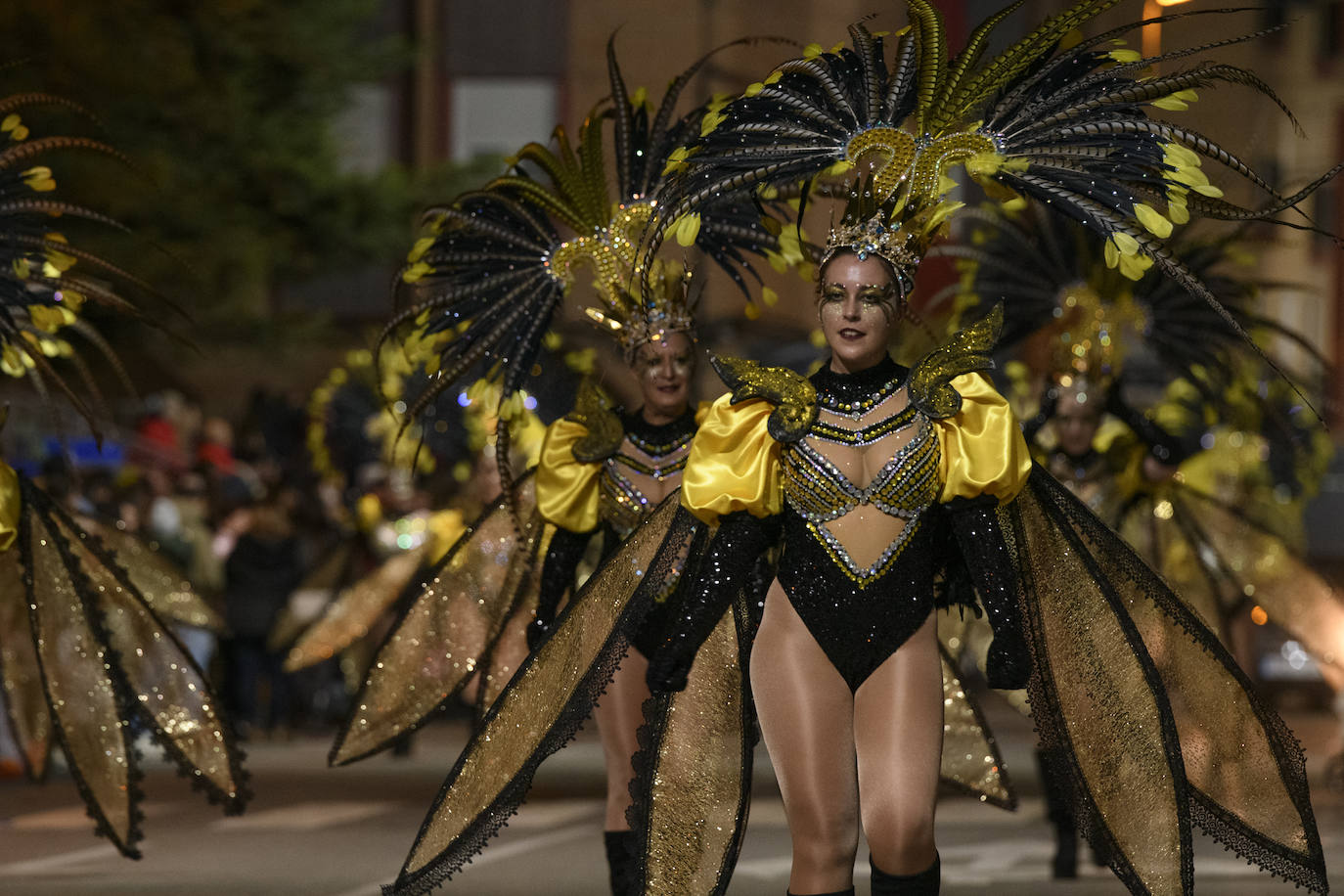 Fotos: El desfile de las comparsas foráneas en el Carnaval de Cabezo de Torres, en imágenes