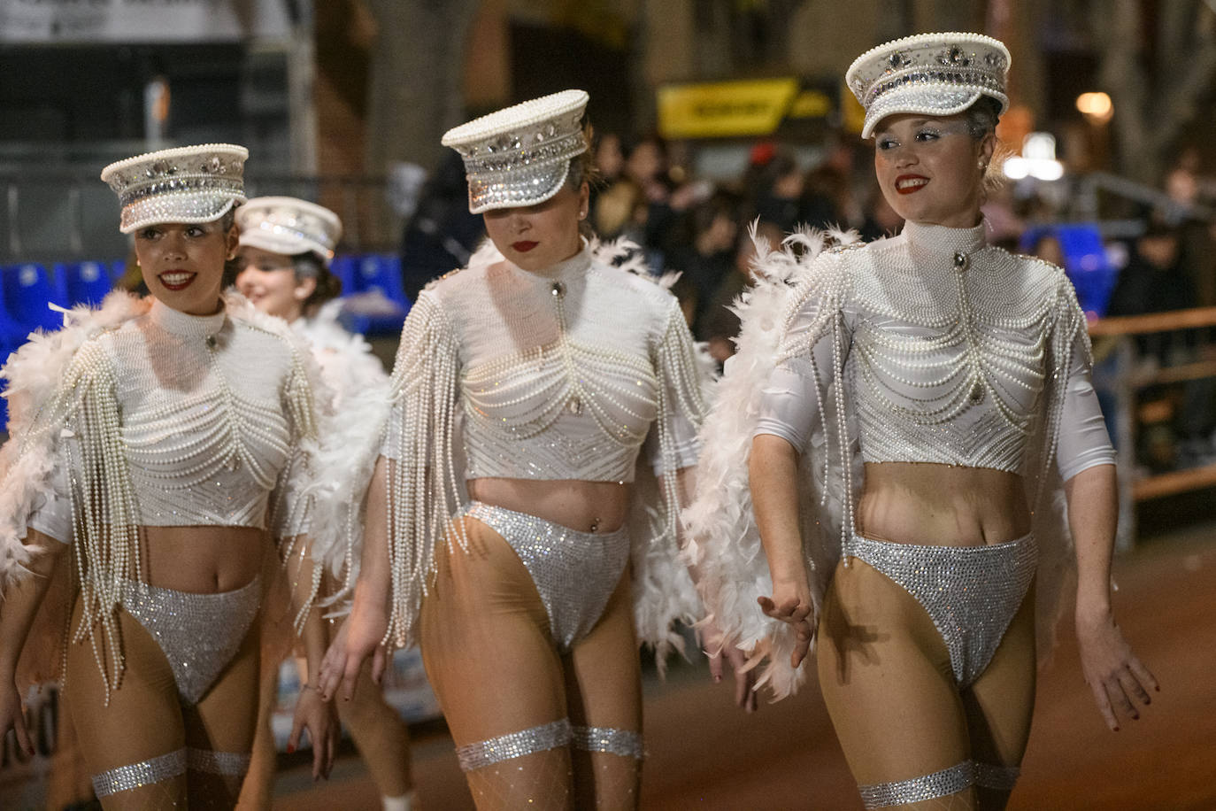 Fotos: El desfile de las comparsas foráneas en el Carnaval de Cabezo de Torres, en imágenes