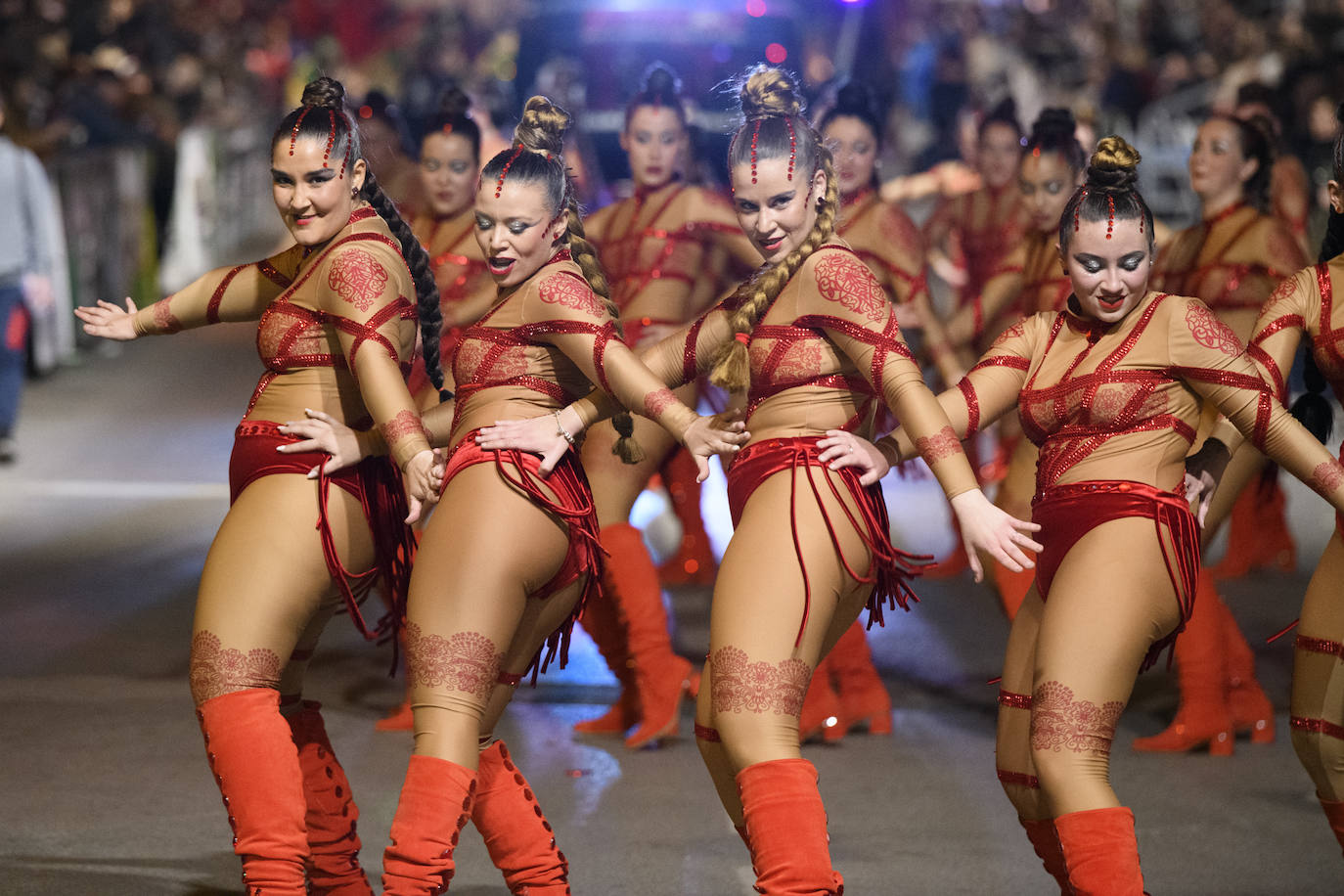 Fotos: El desfile de las comparsas foráneas en el Carnaval de Cabezo de Torres, en imágenes