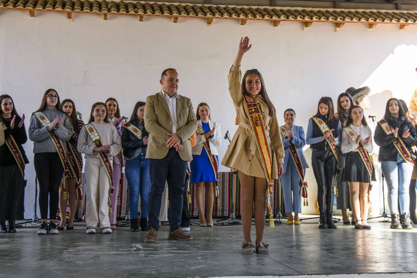 Fotos: Las peñas huertanas de Murcia despiden a las reinas y sus cortes de más largo mandato