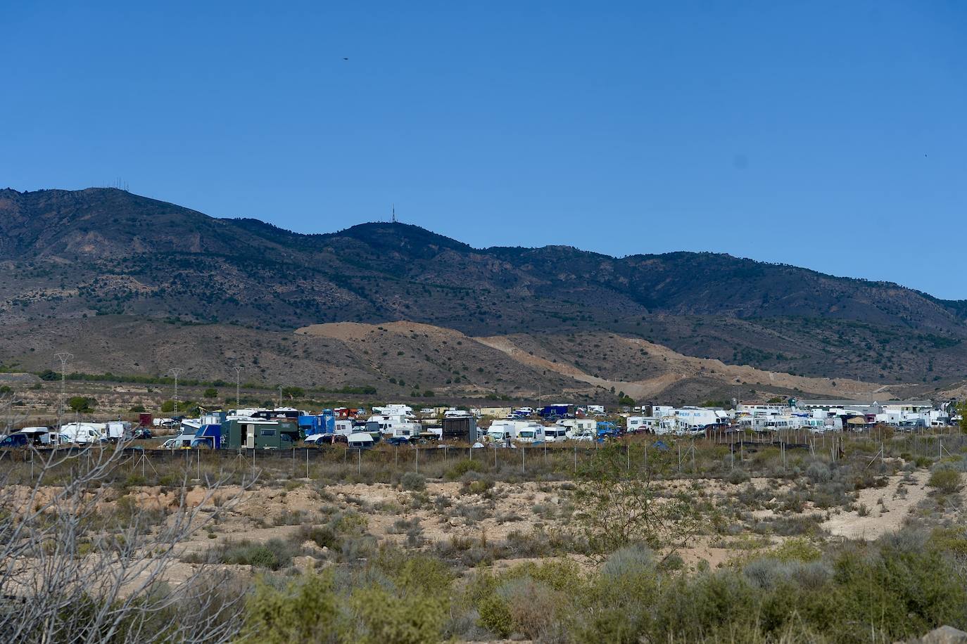 La &#039;rave&#039; de Fuente Álamo, en imágenes