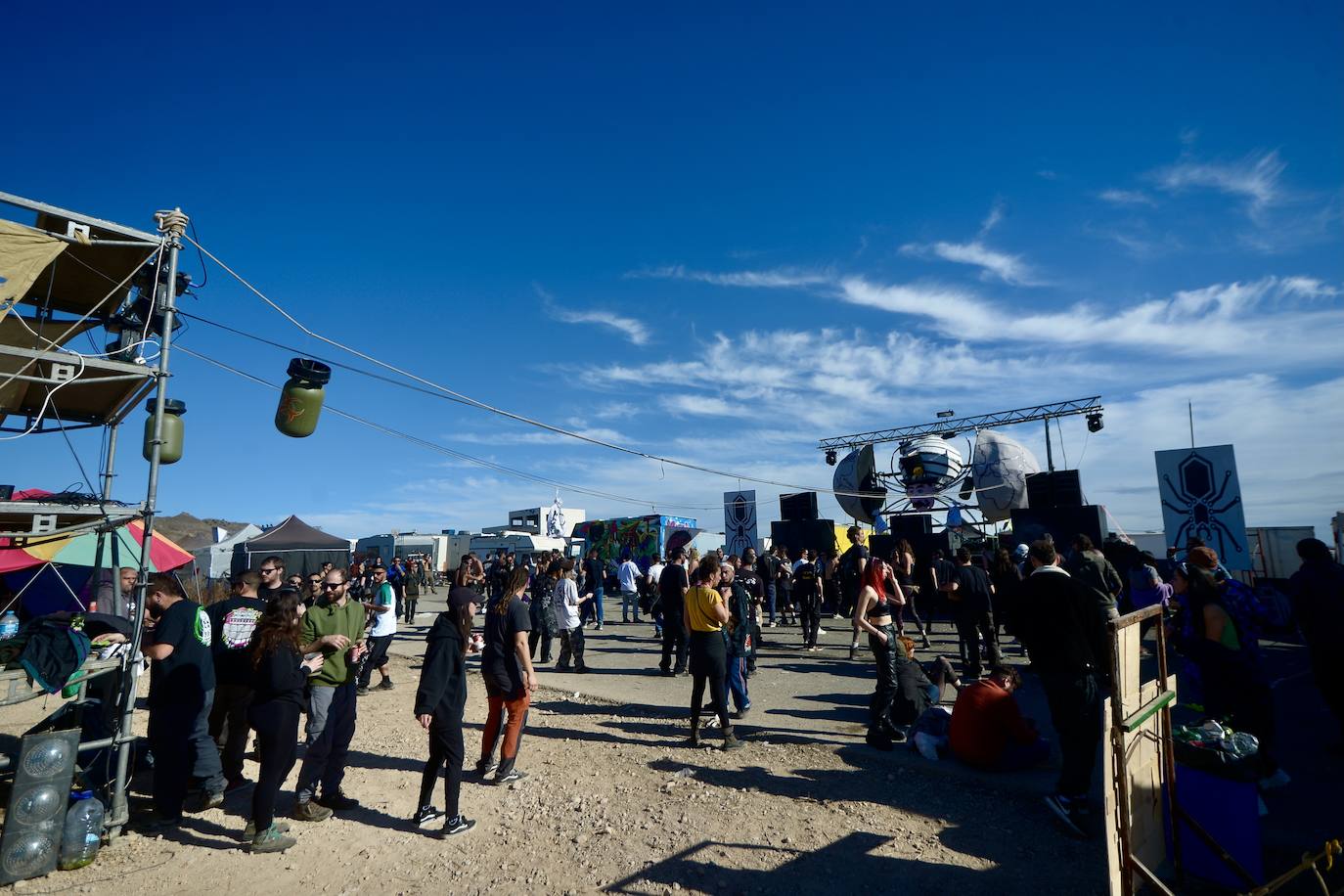 La &#039;rave&#039; de Fuente Álamo, en imágenes