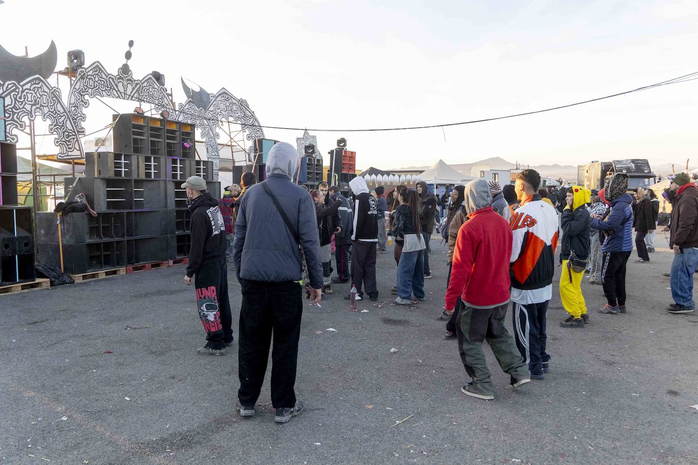 La fiesta ilegal que ya suma tres días en Fuente Álamo, en imágenes