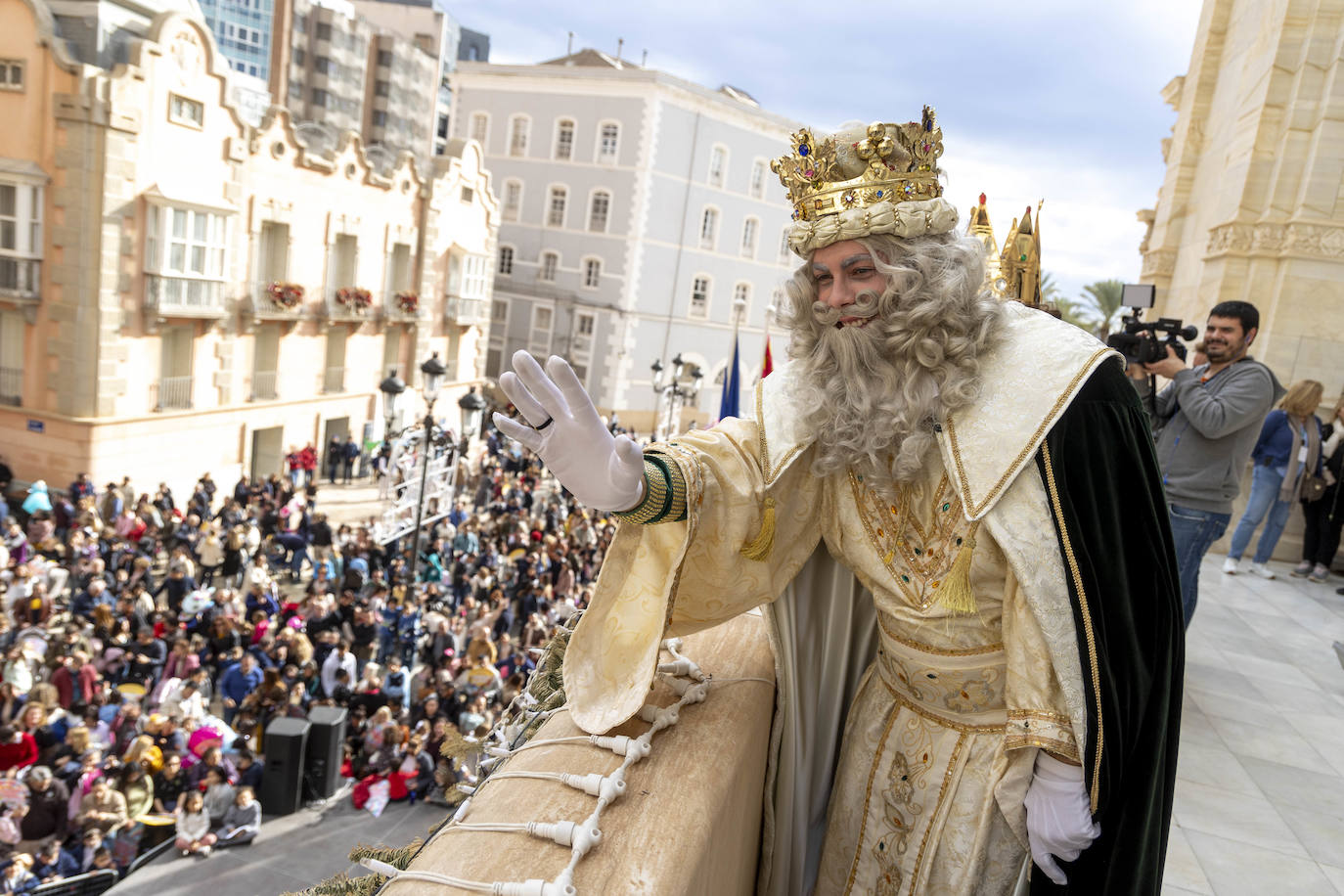 Desembarco de los Reyes Magos en Cartagena, en imágenes