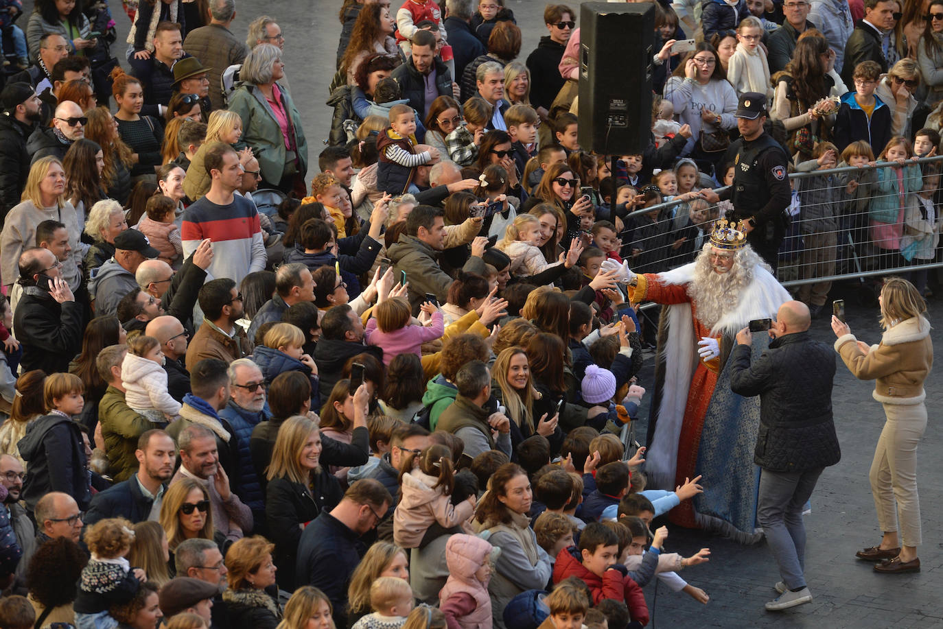 Recibimiento de los Reyes Magos en Murcia, en imágenes