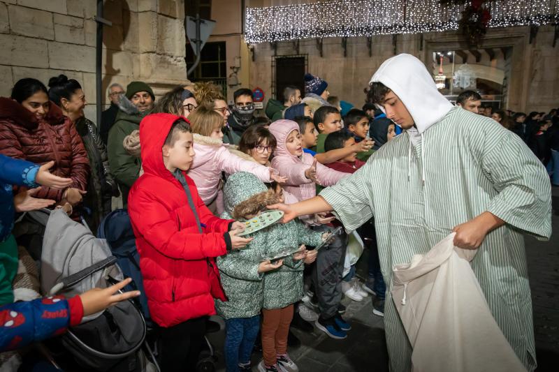 La cabalgata de Reyes Magos de Orihuela, en imágenes