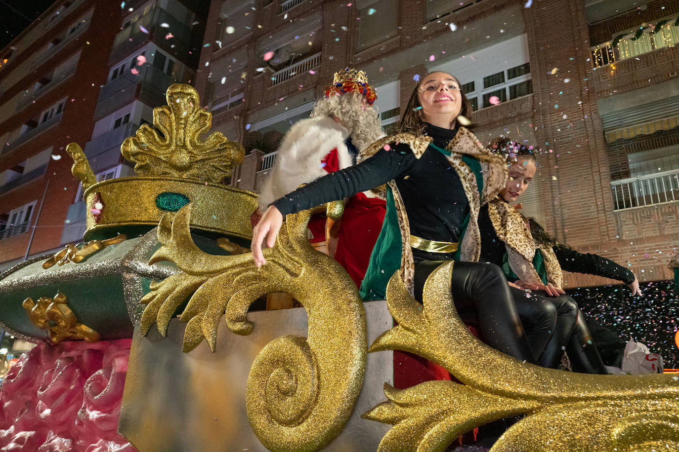 La cabalgata de los Reyes Magos de Lorca, en imágenes