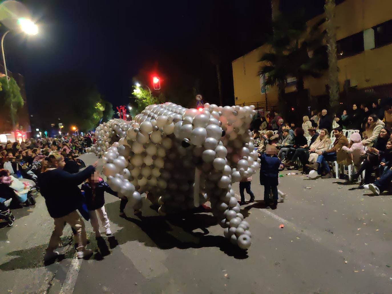 La cabalgata de los Reyes Magos de Murcia, en imágenes
