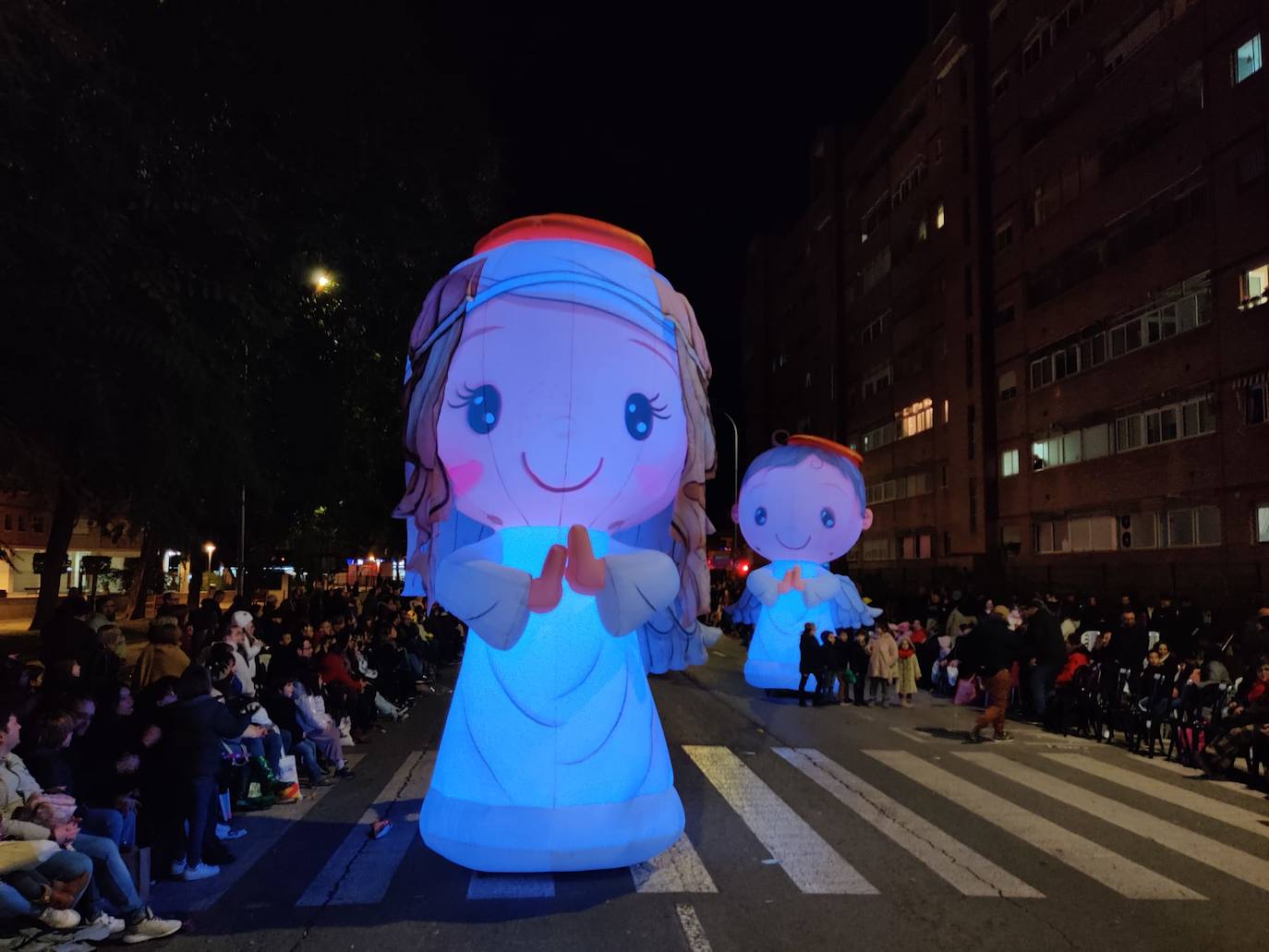 La cabalgata de los Reyes Magos de Murcia, en imágenes