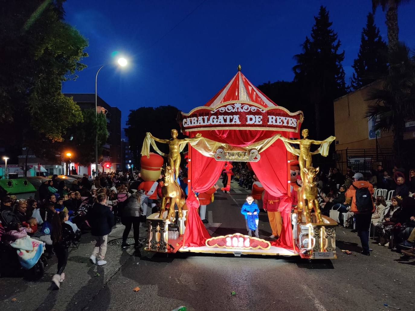 La cabalgata de los Reyes Magos de Murcia, en imágenes