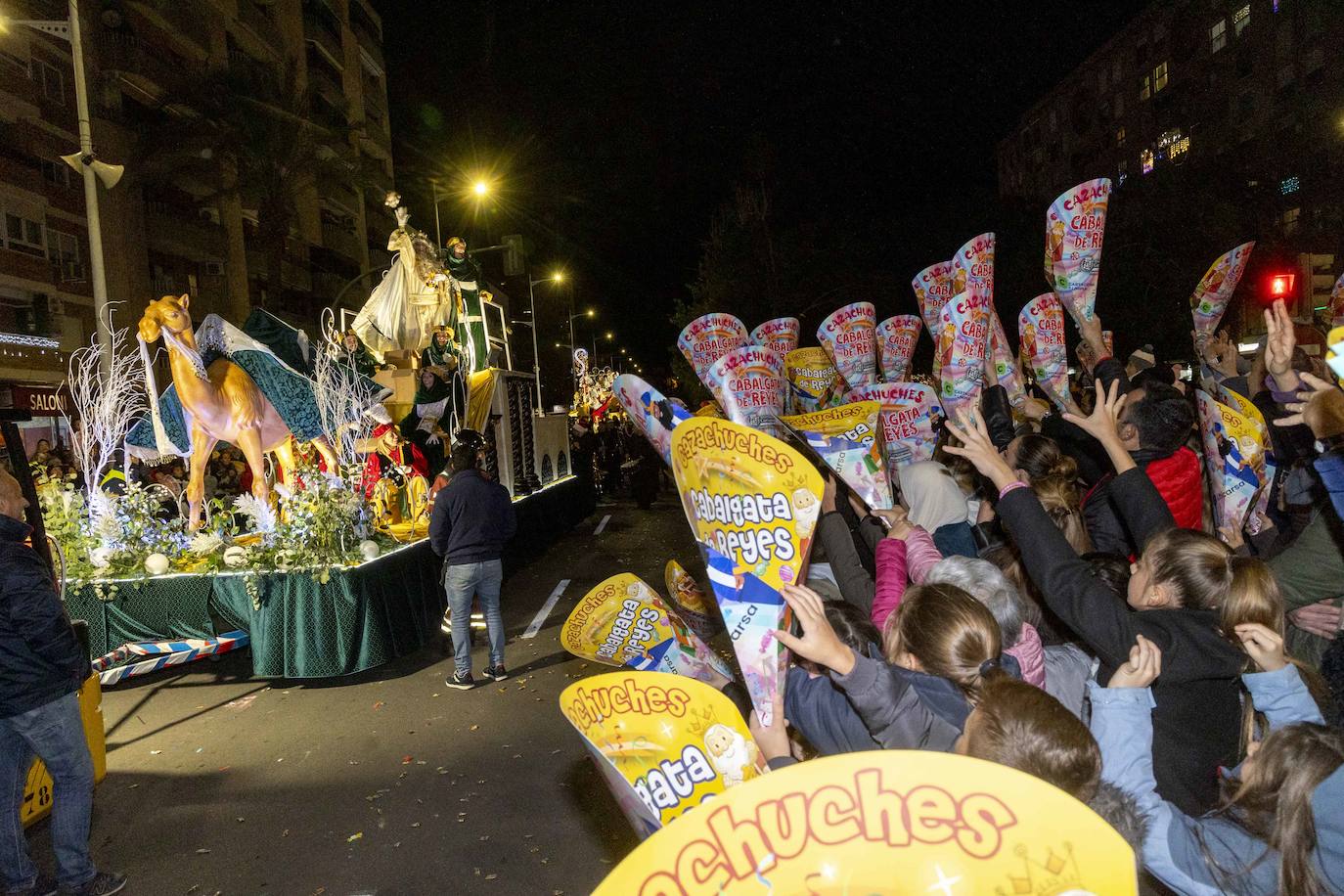 Las imágenes de la cabalgata de Reyes Magos en Cartagena