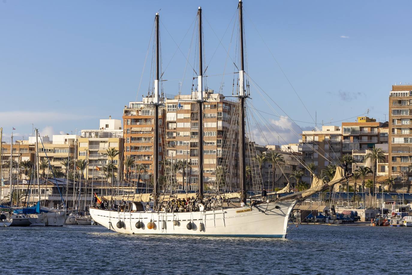 La cabalgata de Reyes Magos de Torrevieja, en imágenes