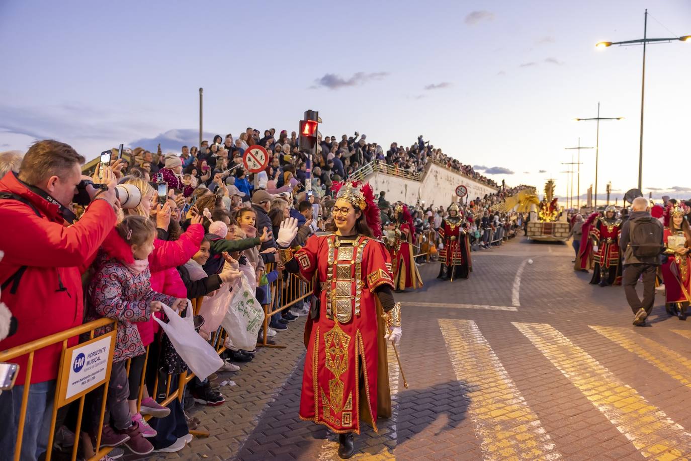 La cabalgata de Reyes Magos de Torrevieja, en imágenes
