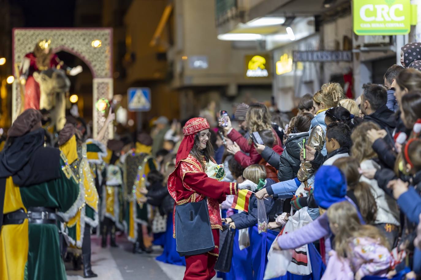 La cabalgata de Reyes Magos de Torrevieja, en imágenes