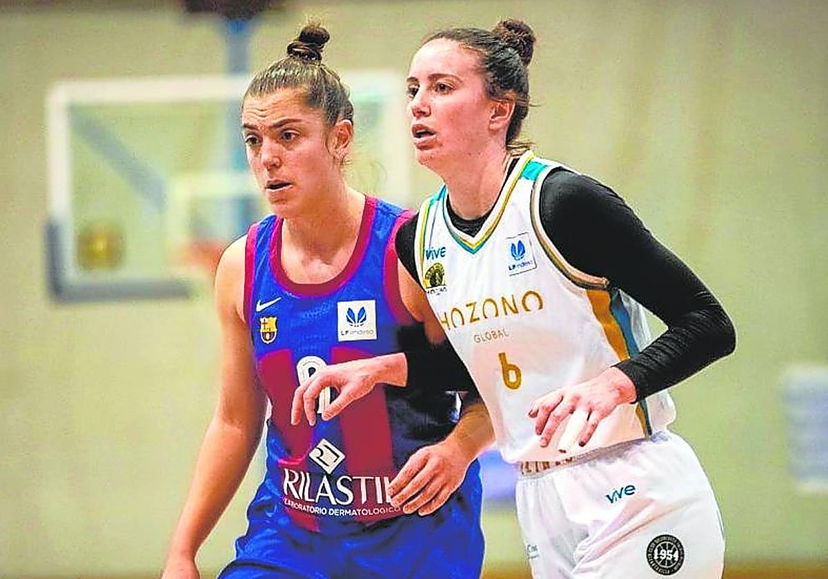 La azulgrana Paula Estebas y Aina Ayuso.