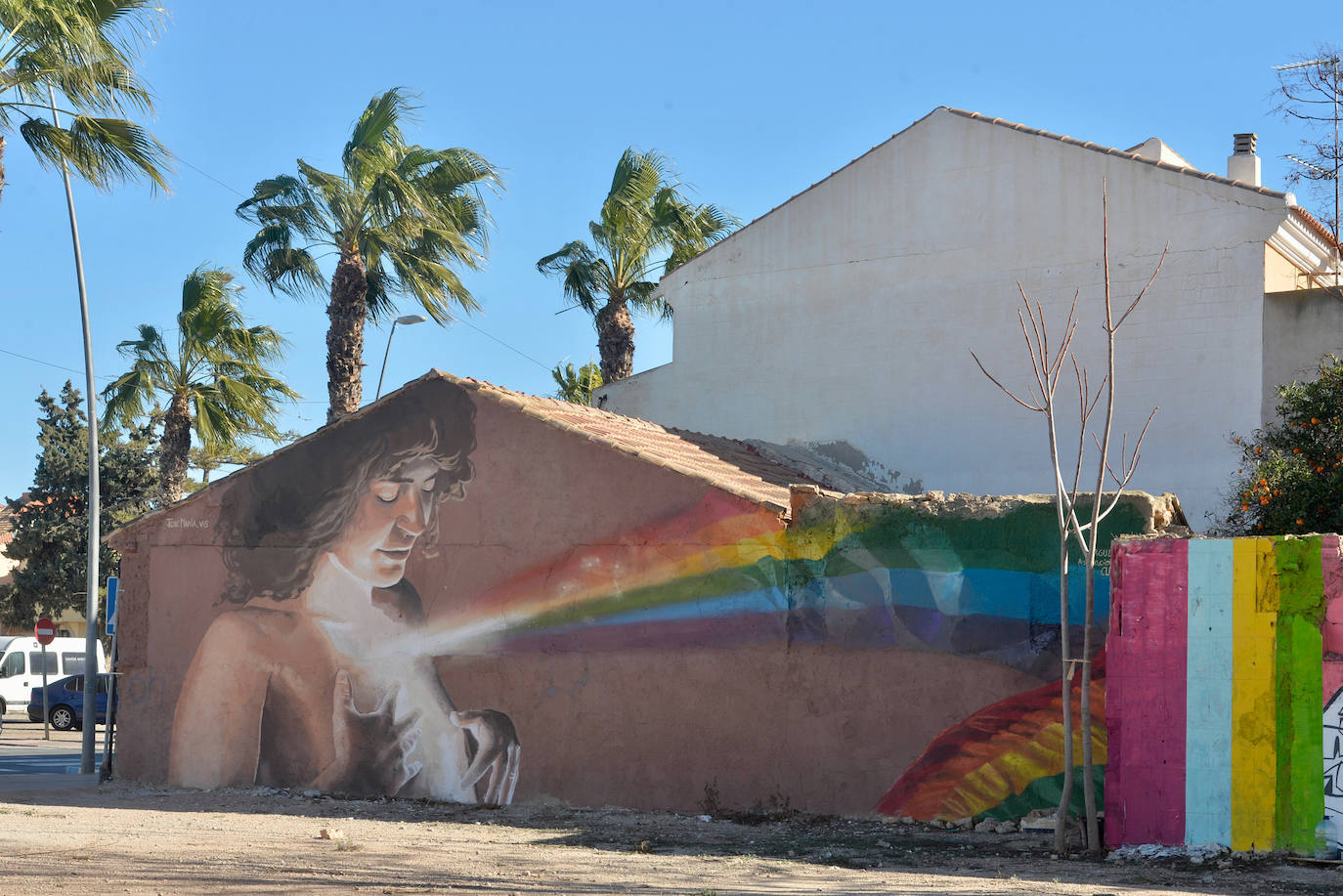 Los murales que colorean Los Alcázares, en imágenes