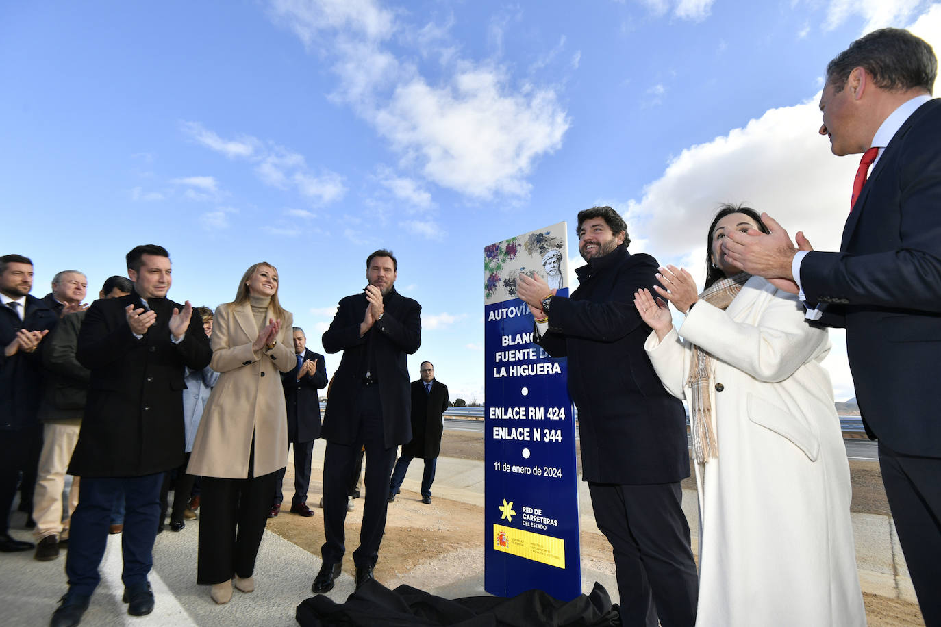 Inauguración del último tramo de la autovía A-33