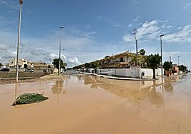 Calles anegadas en El Mojón durante un episodio pasado de inundaciones.