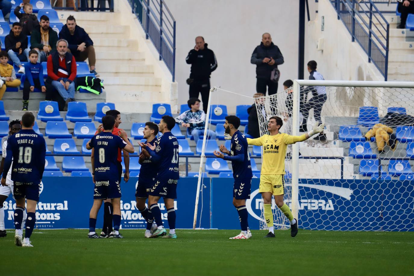 Las imágenes del UCAM CF-Marbella (0-2)