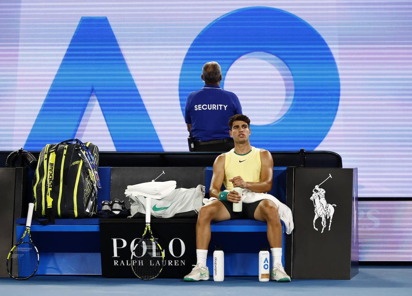 La victoria de Carlos Alcaraz ante Richard Gasquet en el Abierto de Australia, en imágenes