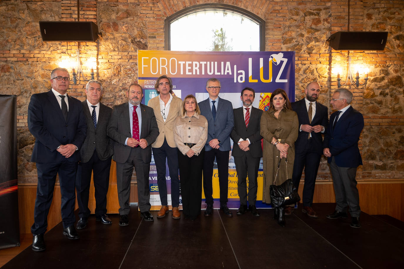 El murciano Cristóbal Belda participa en el foro-tertulia La Luz