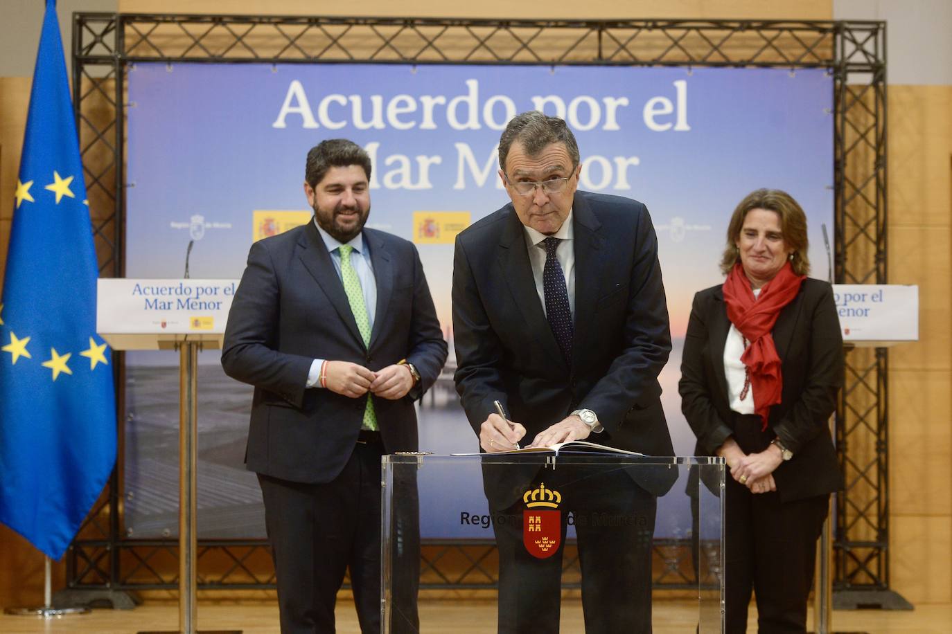 La firma de la Comisión Interadministrativa del Mar Menor, en imágenes