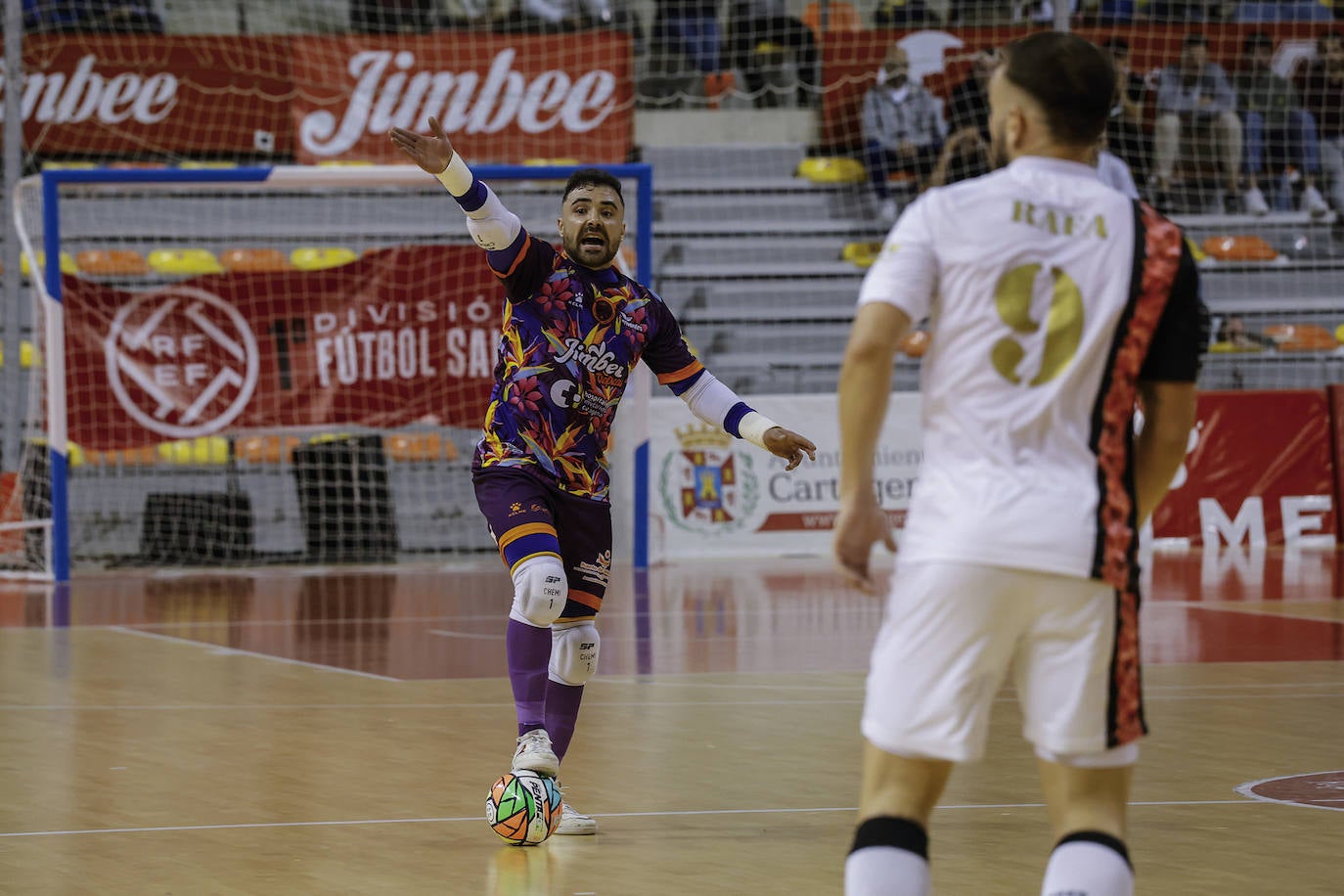 Las imágenes del Jimbee-ElPozo