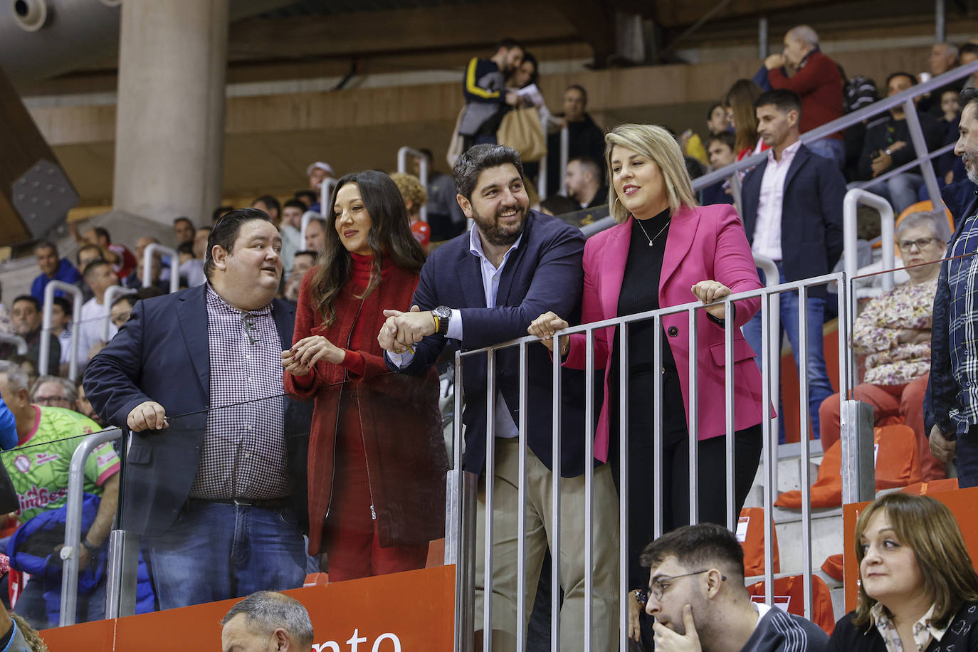 Las imágenes del Jimbee-ElPozo