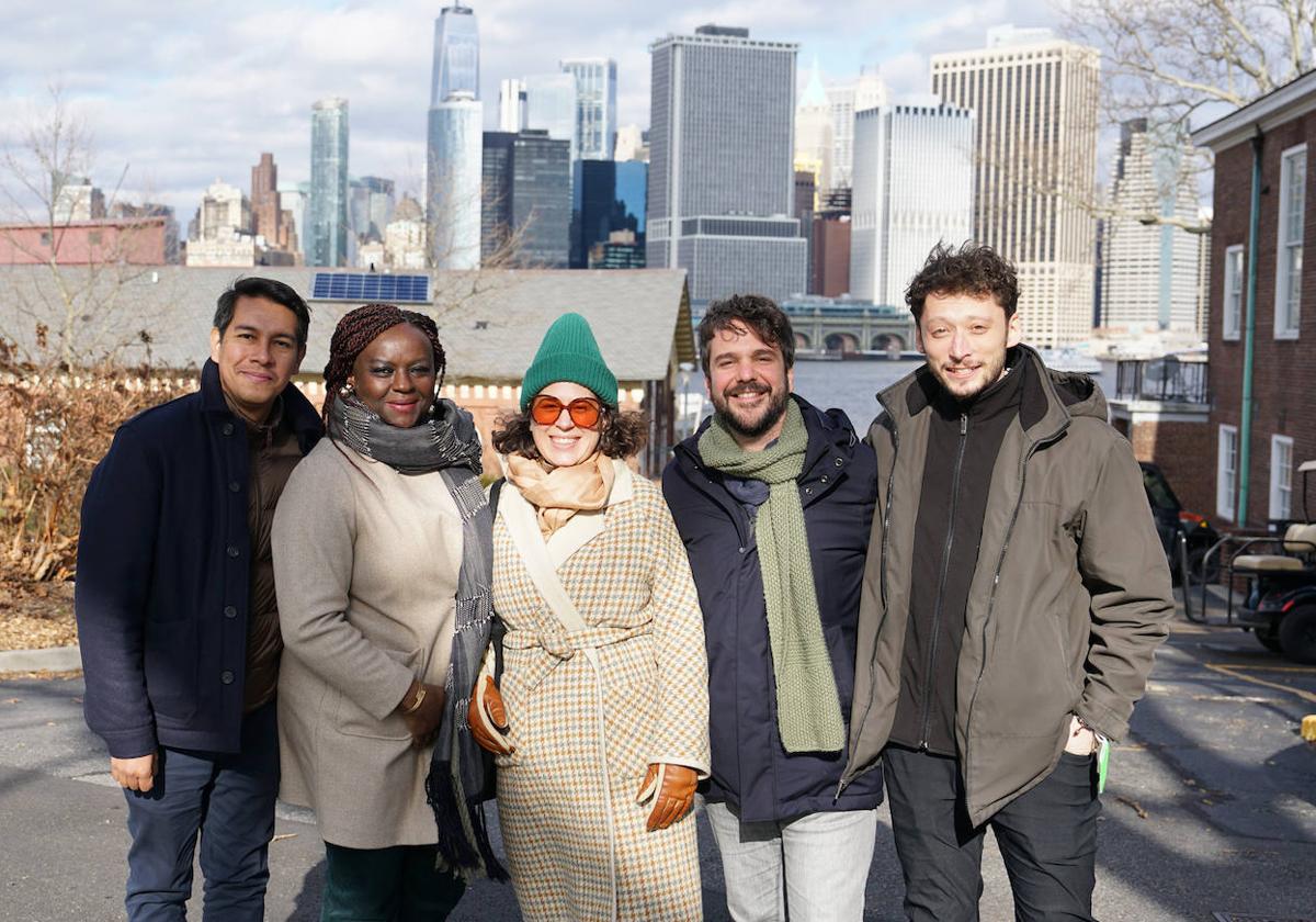 Los responsables de Festival Academy posan en Nueva York con Jorge Losana (segundo por la derecha).