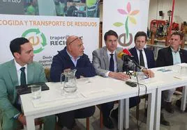 Presentación de la memoria 2023 en el Rastro y Centro de Recuperación de Enseres y Voluminosos Traperos Recicla de Molina.