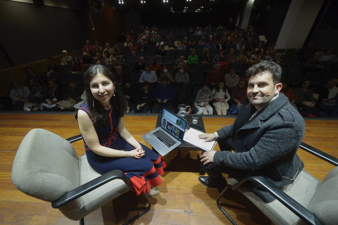 Noelia García habla de El Prado en femenino en el Aula de Cultura de LA VERDAD, en imágenes