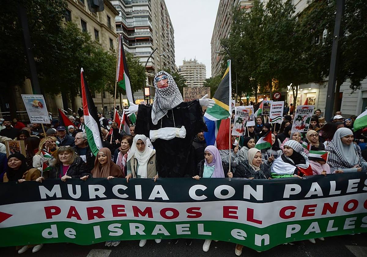 En imágenes: manifestación por Palestina en Murcia