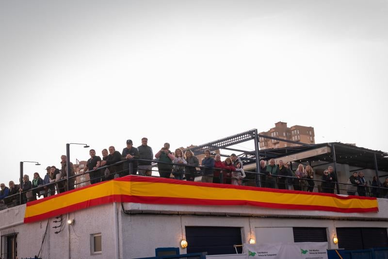 La visita de la patrullera de la Armada a Campoamor, en imágenes