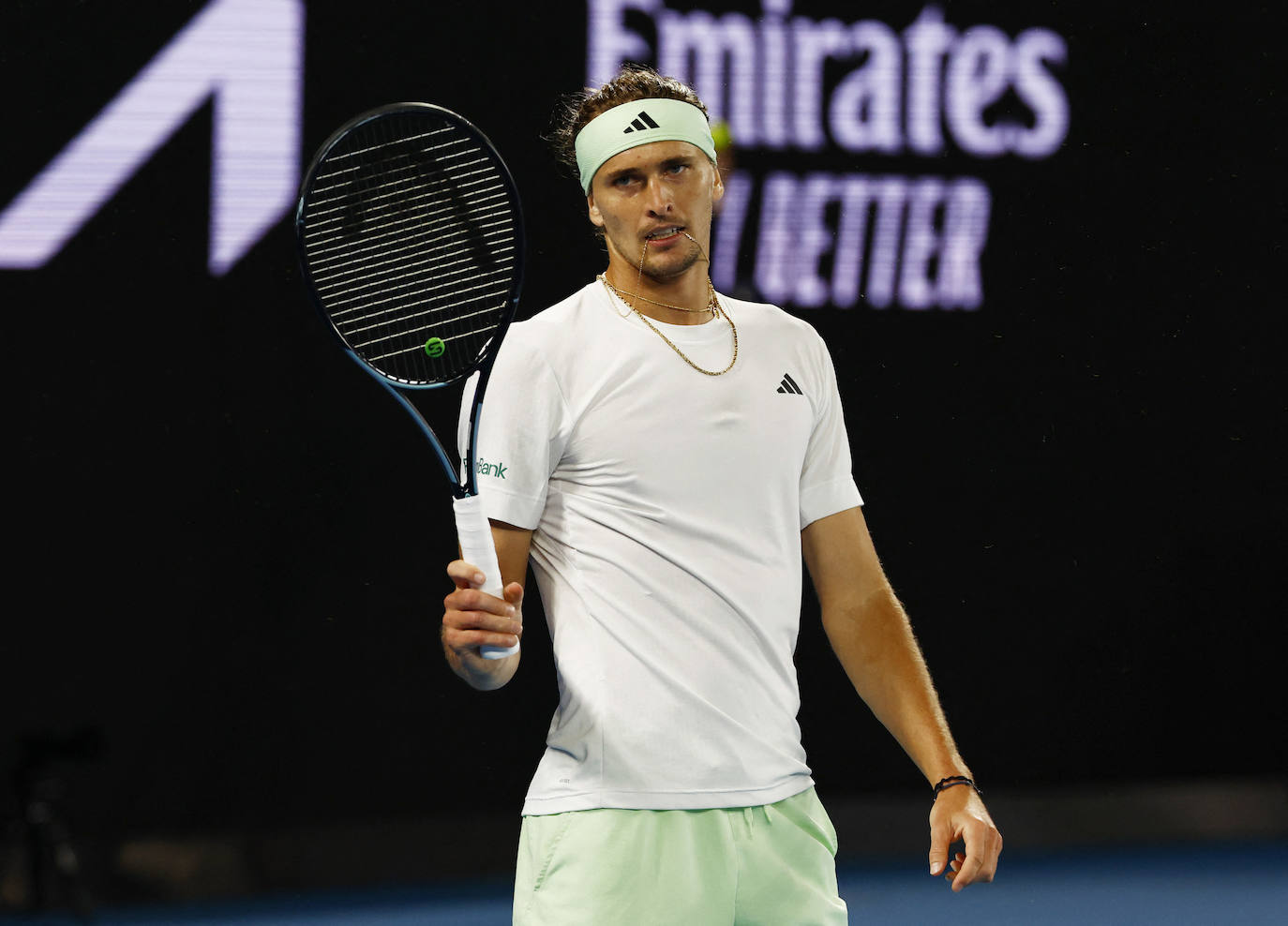 La derrota de Alcaraz ante Zverev en el Open de Australia, en imágenes