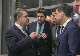 Emiliano García-Page, Fernando López Miras, Carlos Mazón y Juanma Moreno, este miércoles, en Fitur.