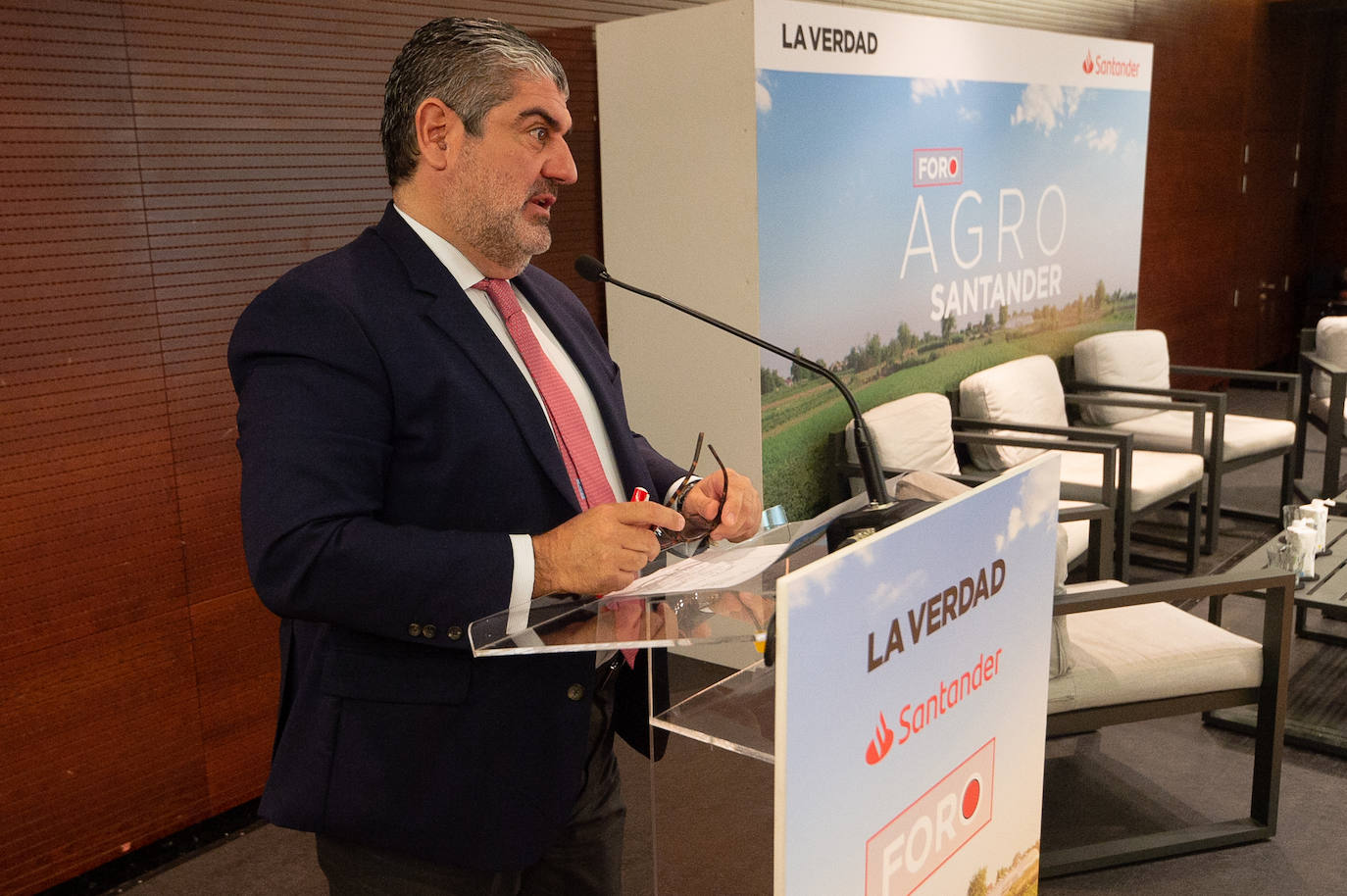 Las imágenes del Foro Agro organizado por Santander y LA VERDAD