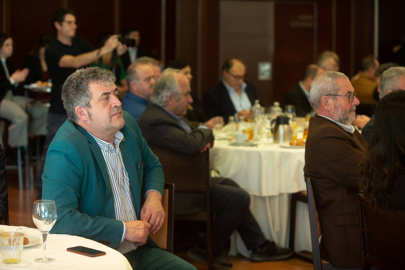 Las imágenes del Foro Agro organizado por Santander y LA VERDAD