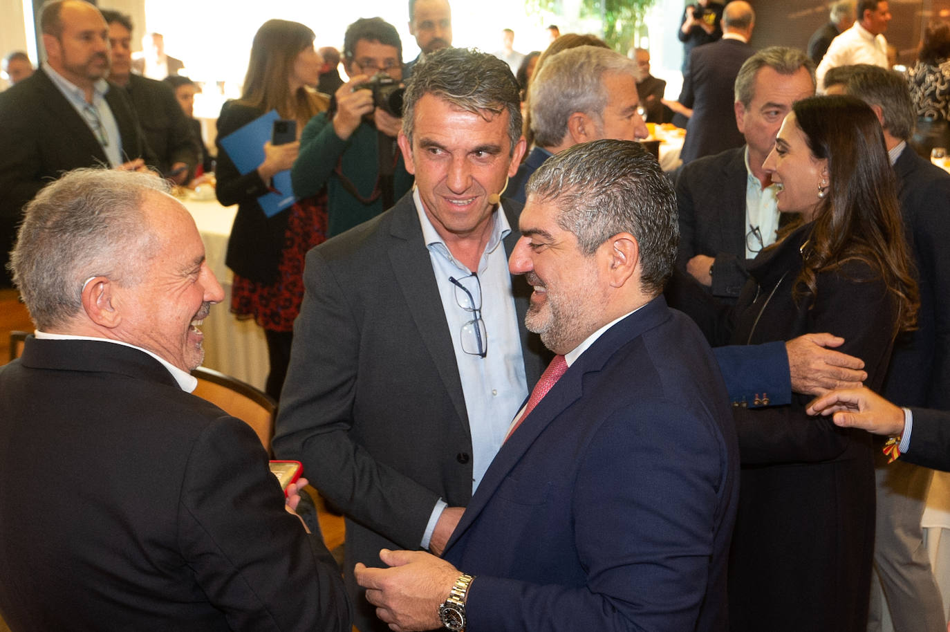 Las imágenes del Foro Agro organizado por Santander y LA VERDAD