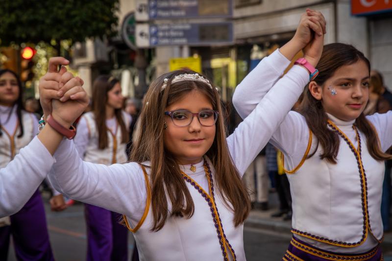 Las imágenes del desfile del Medio Año Festero en Orihuela