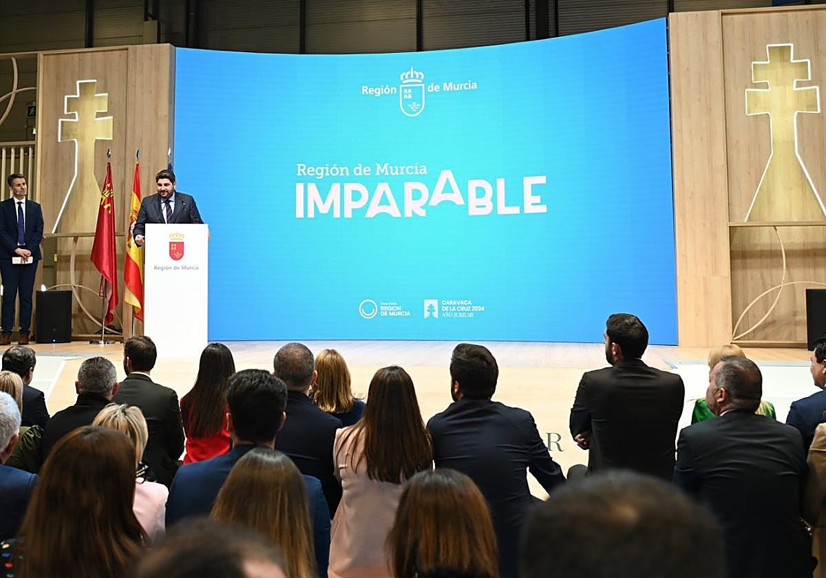 El jefe del Ejecutivo autónomo, Fernando López Miras, presidió el acto central conmemorativo del Día de la Región de Murcia en Fitur.