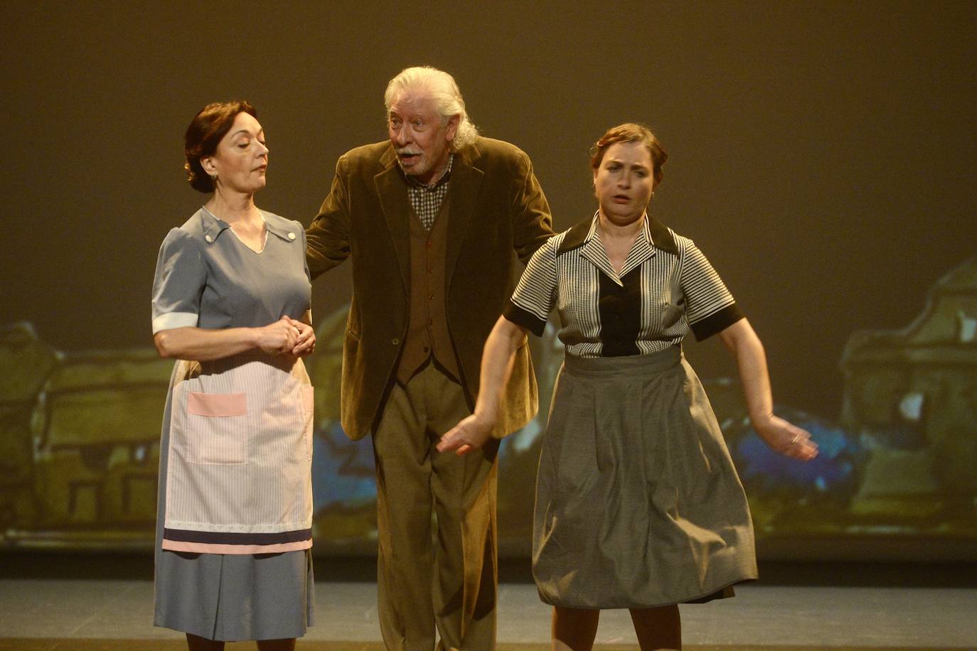 El público llena el Teatro Circo de Murcia en el estreno de &#039;Nuestra ciudad. Murcia 1933&#039;